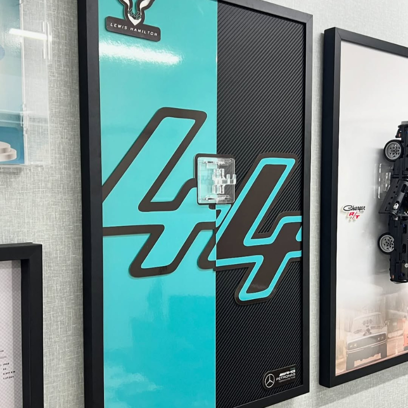 Formula 1 Mercedes W14 - 5 Frame